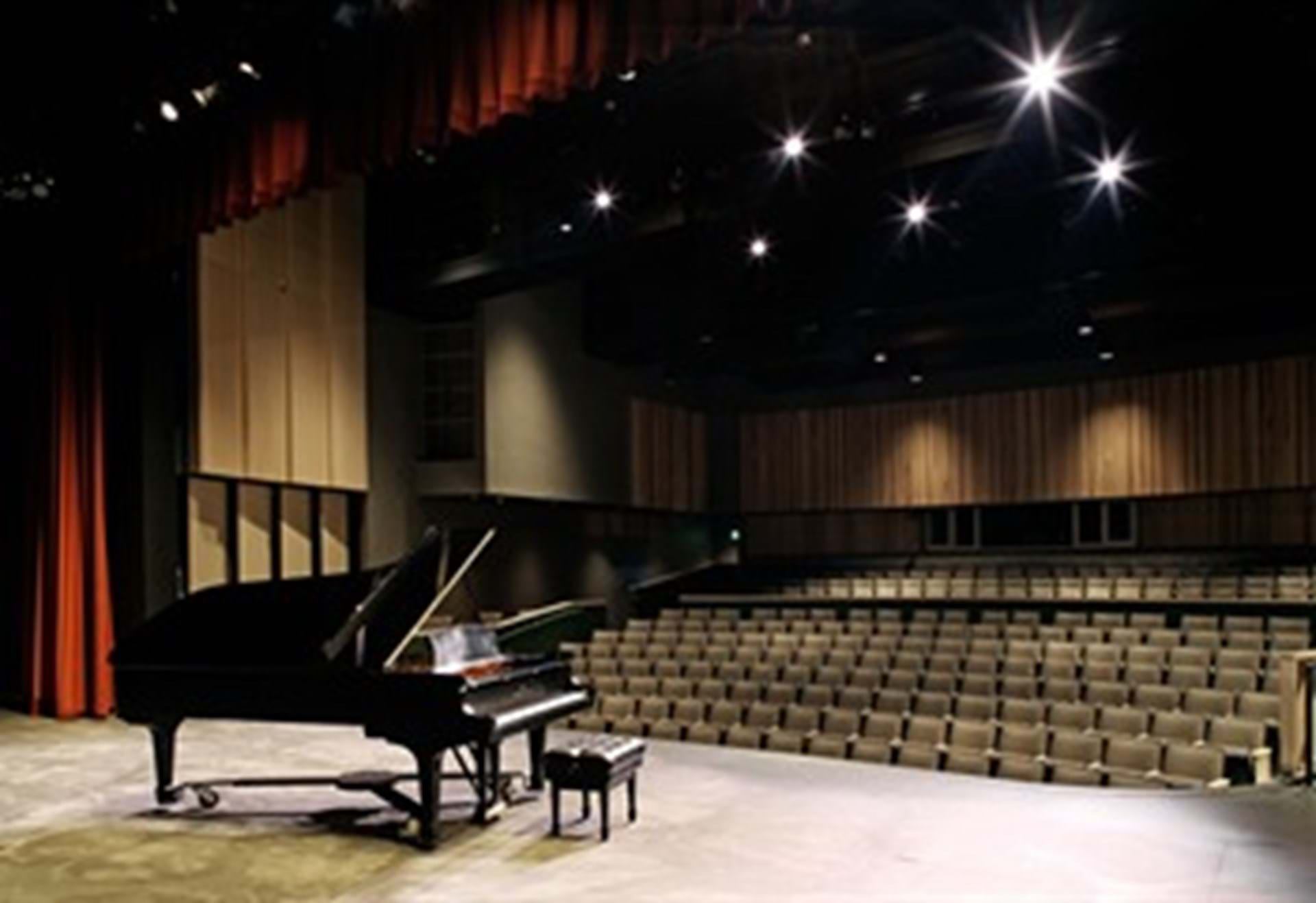 Wilson Performing Arts Center
