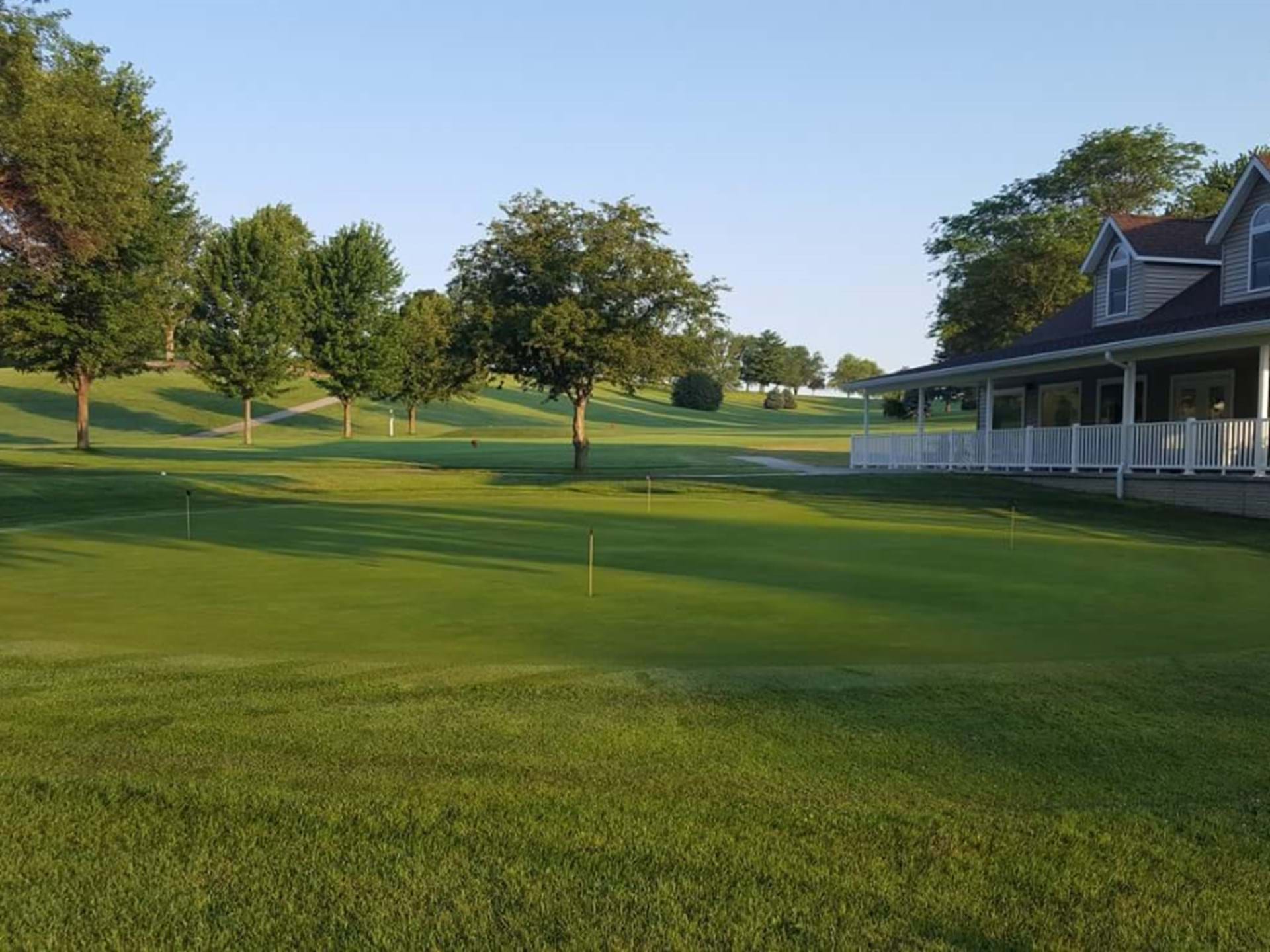 Clubhouse/practice green