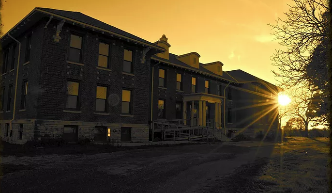 13 of Iowa's Most Spooky Spots: Edinburgh Manor, Scotch Grove