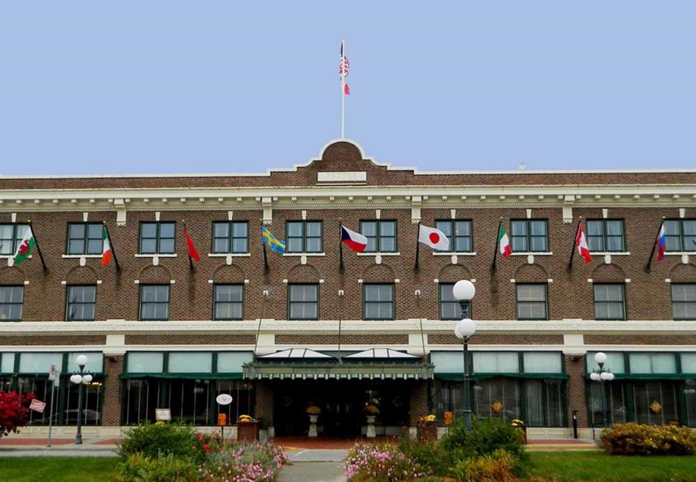 Iowa S Historic Hotels Iowa S Historic Hotels The Hotel Pattee Perry