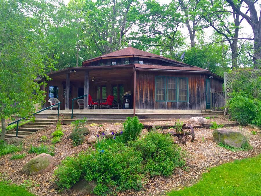 Twin Springs Lodge, Decorah, Iowa