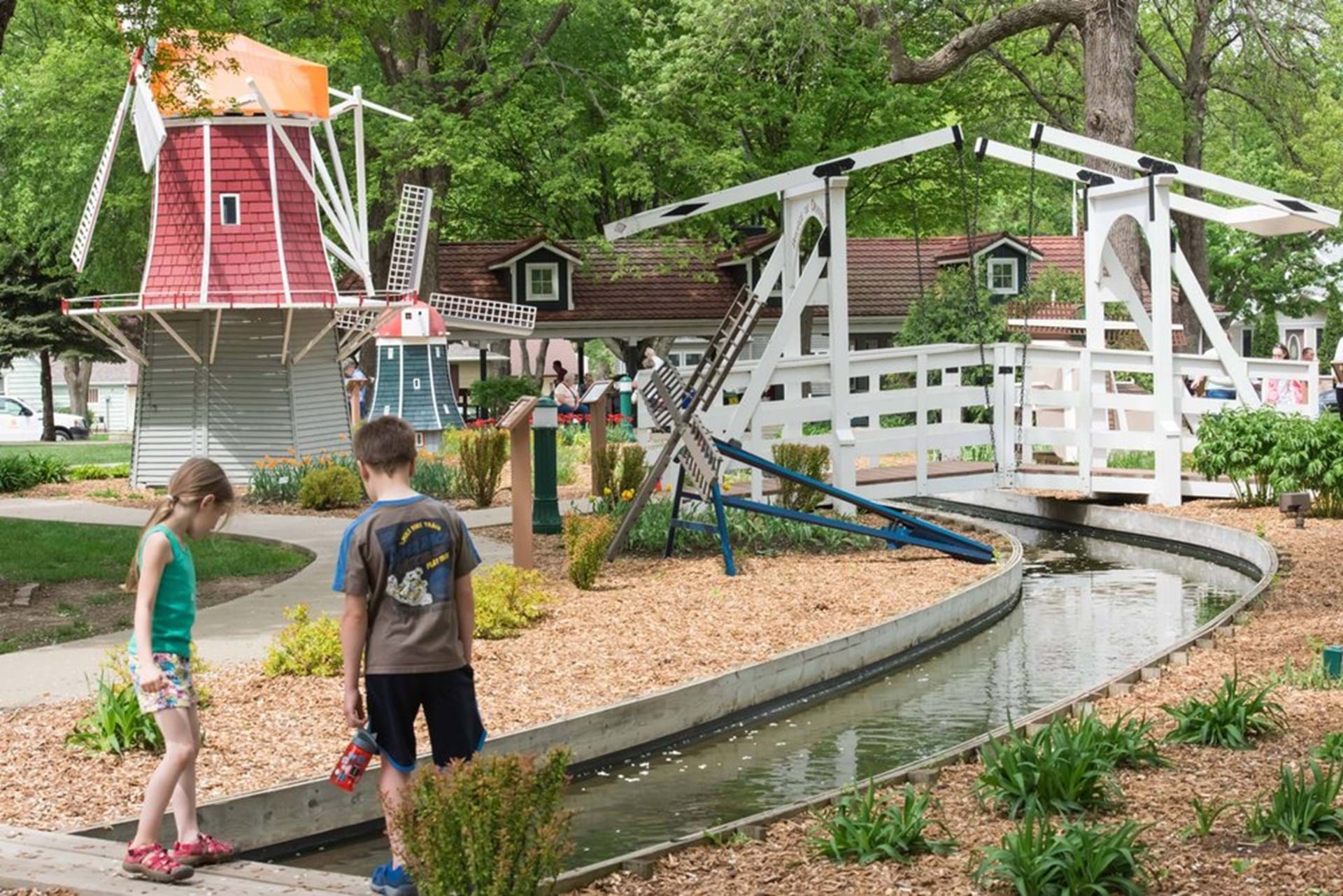Orange City, Iowa Lakes and Land Region Travel Iowa