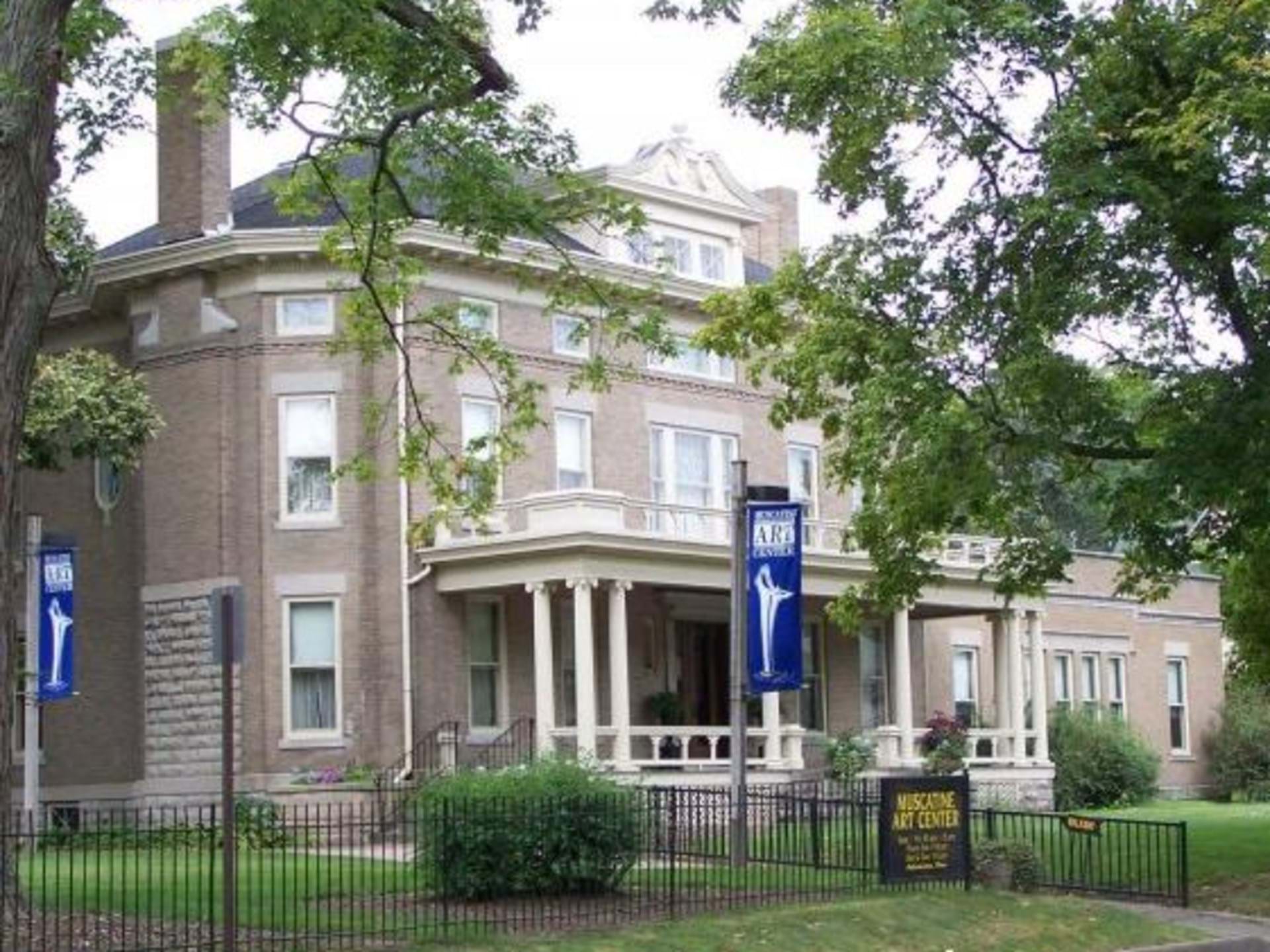 Muscatine Art Center