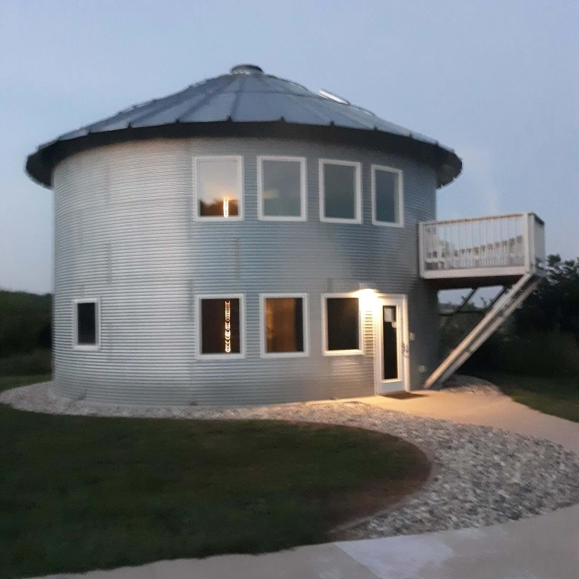 Grain Bin Cabin