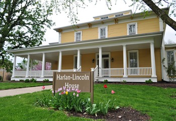 Harlan-lincoln House - Mount Pleasant Iowa Travel Iowa