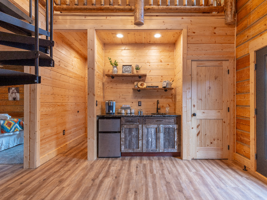 Wildwood Hills Ranch Luxury Cabins Saint Charles, Iowa Travel Iowa