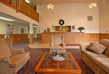 Super 8 Motel Creston Iowa Super 8 Motel Creston Ia Lobby