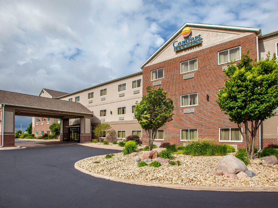 Comfort Inn Suites Davenport Davenport Iowa Travel Iowa