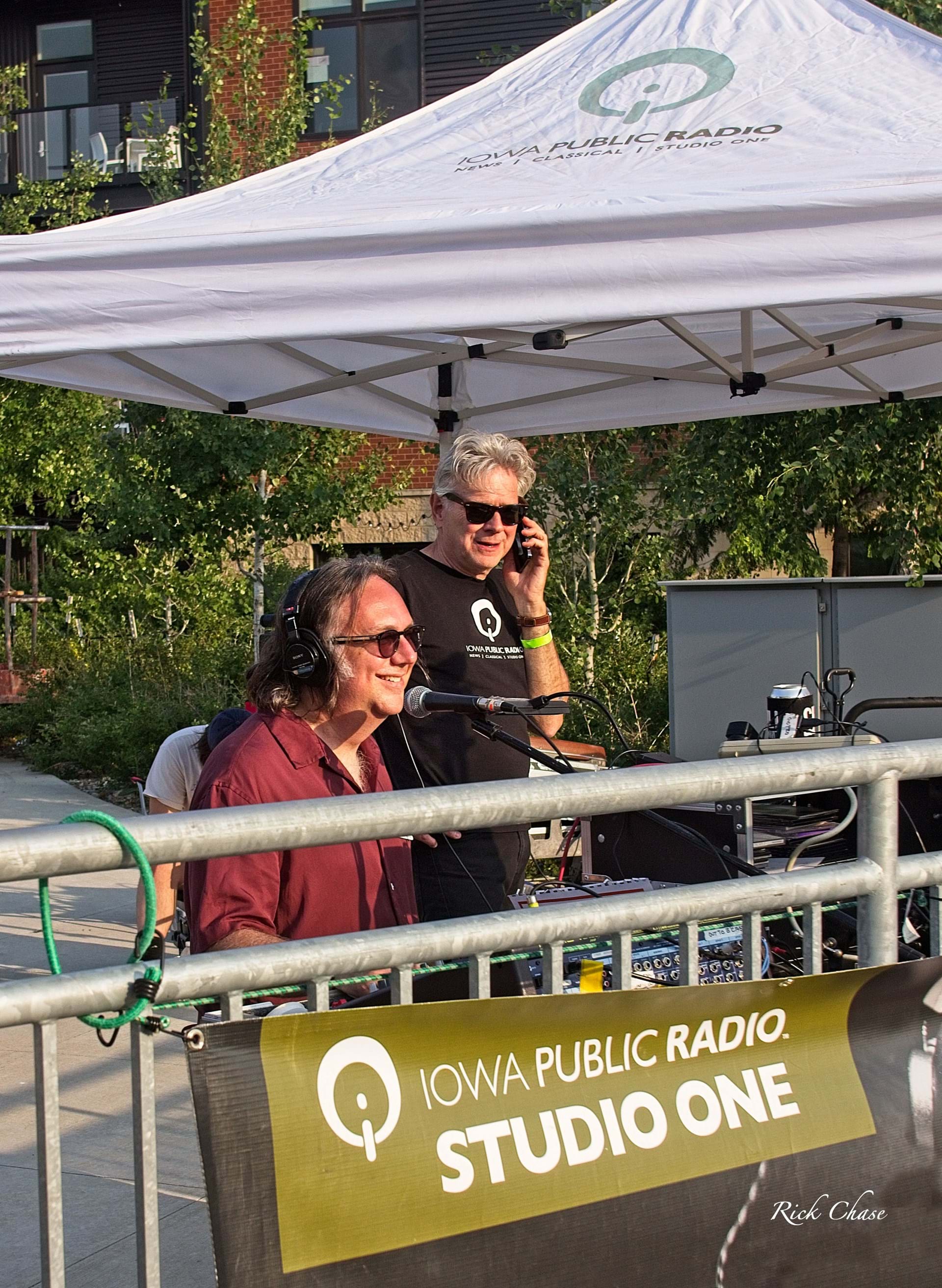 IPR's Tony Dehner and Al Schares live broadcast from the stage