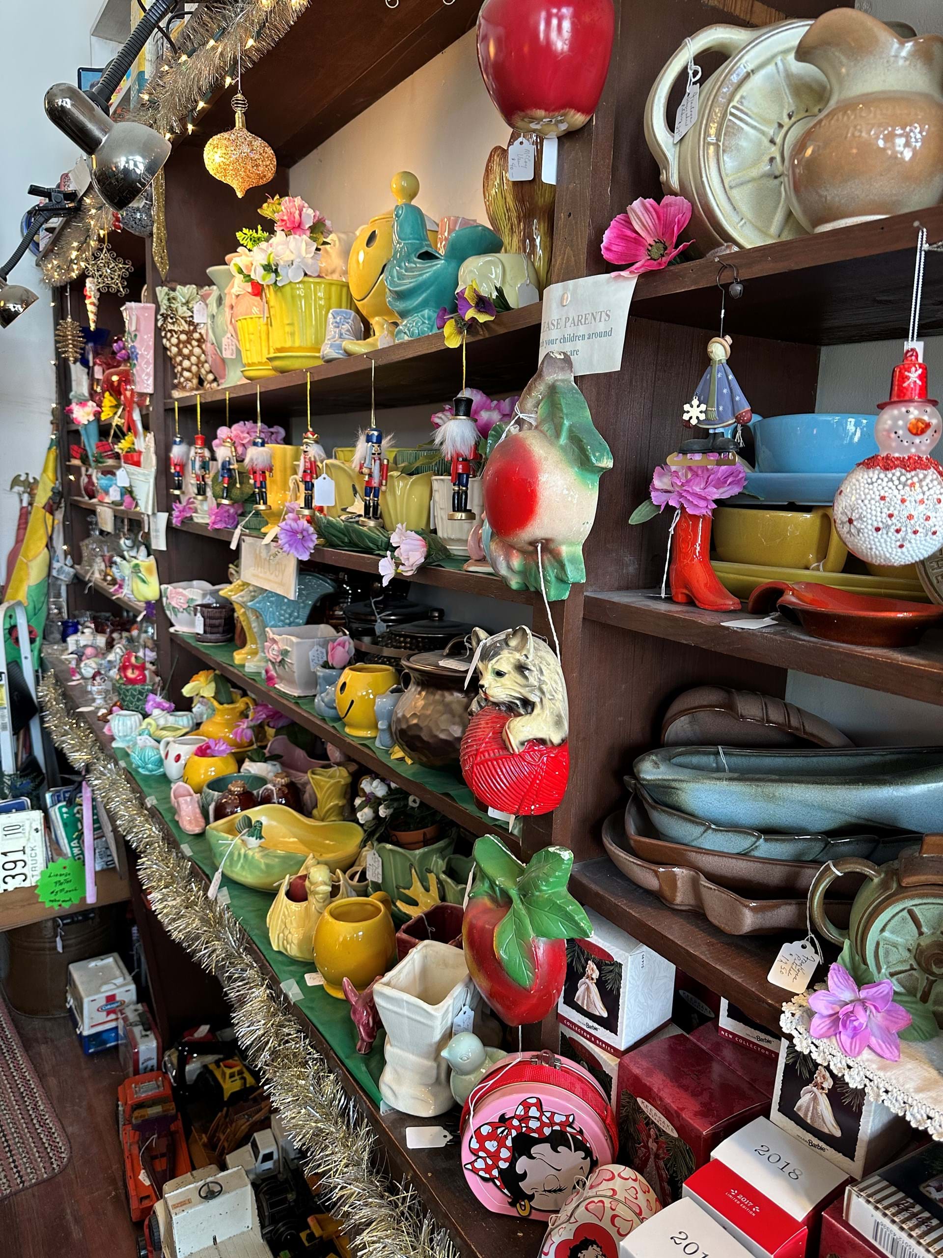 Stop Z: Front Street Antiques