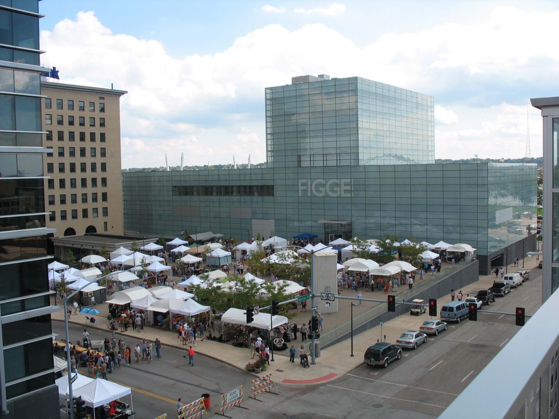 Beaux Arts Fair at the Figge Art Museum