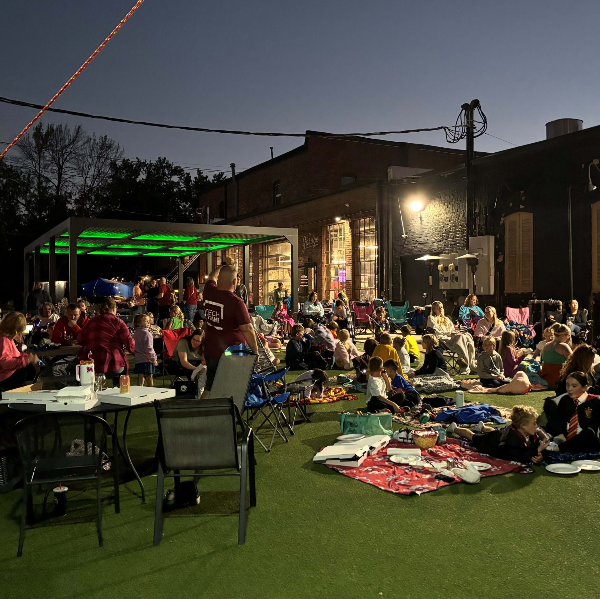 The Uptown Ankeny Outdoor Cinema is the perfect way to spend a fall evening! 