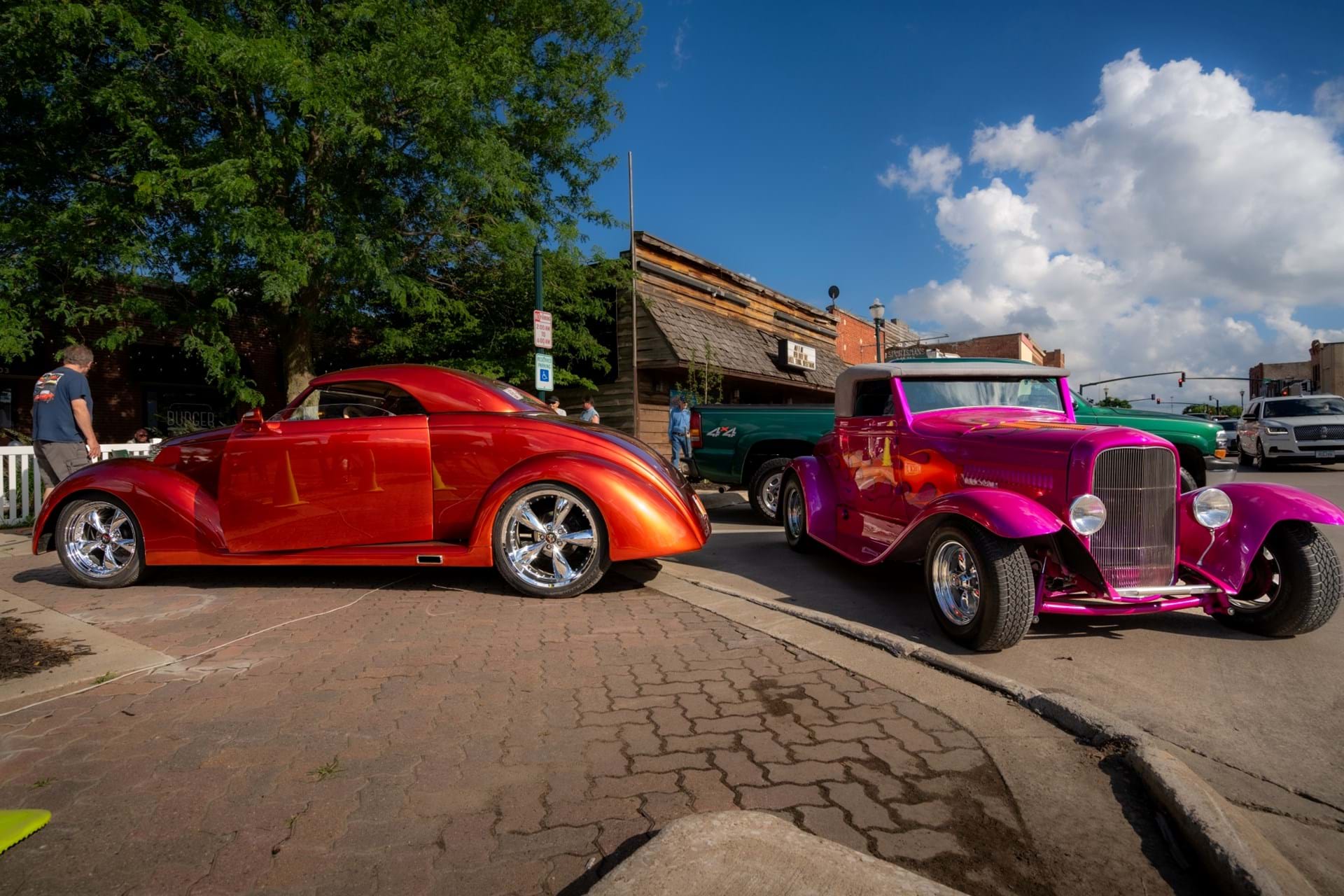 Spirit Lake Classic Car Cruise In