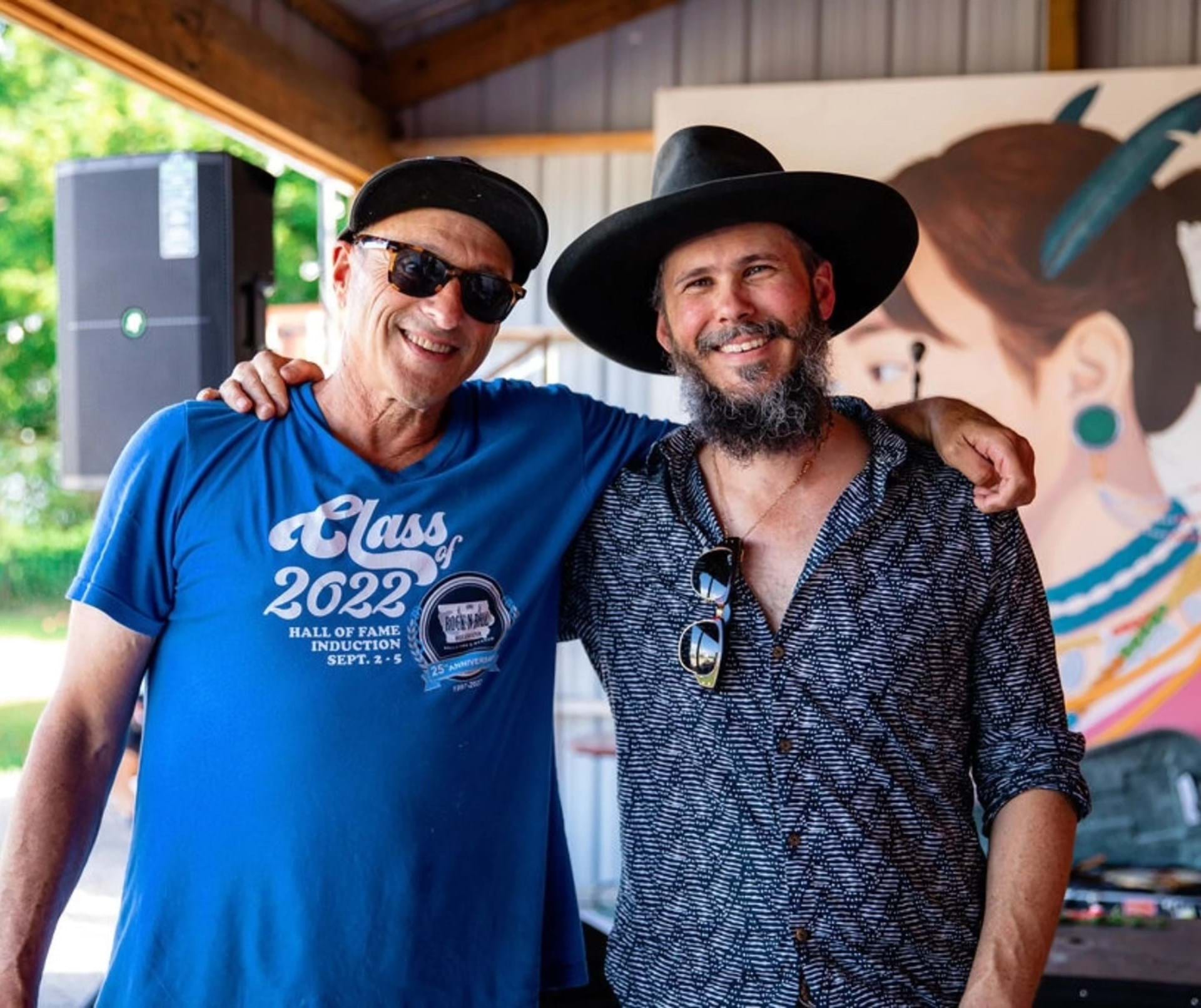 Musicians Dan Bern, Nigel Wearne 