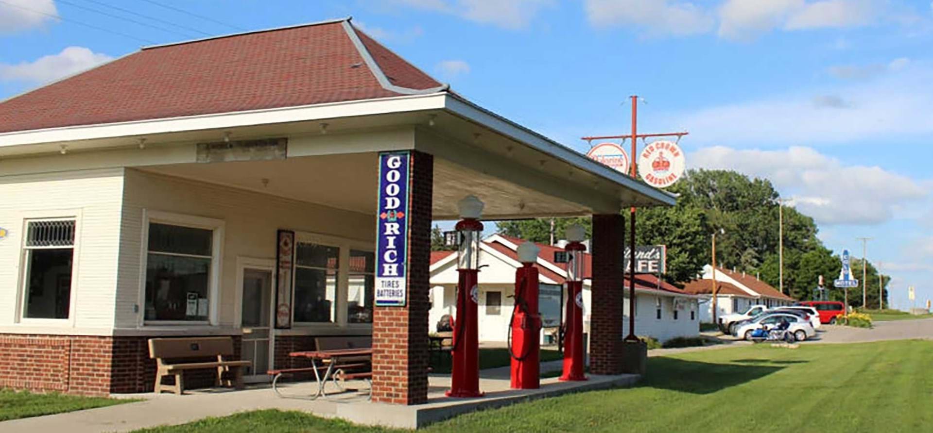 The Reed-Niland Corner