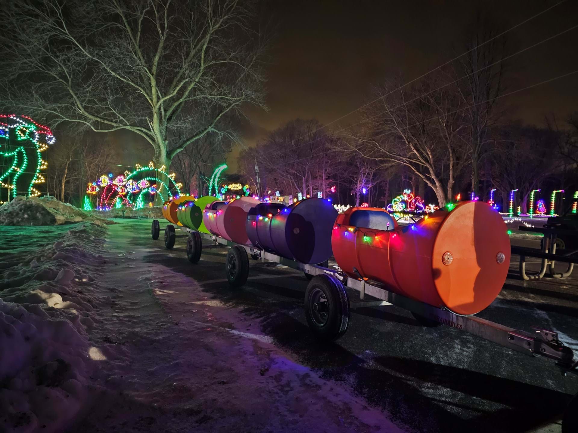 Complimentary barrel train rides during our walkthrough events.