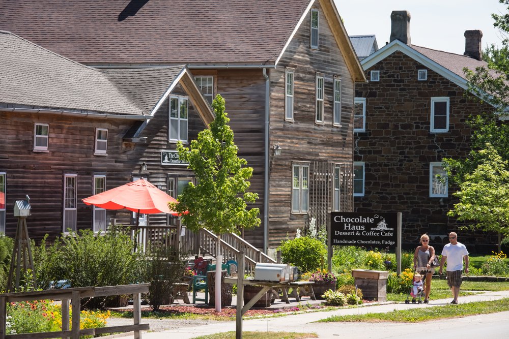 3 Day Trip Iowa City, Amana Colonies and Cedar Rapids