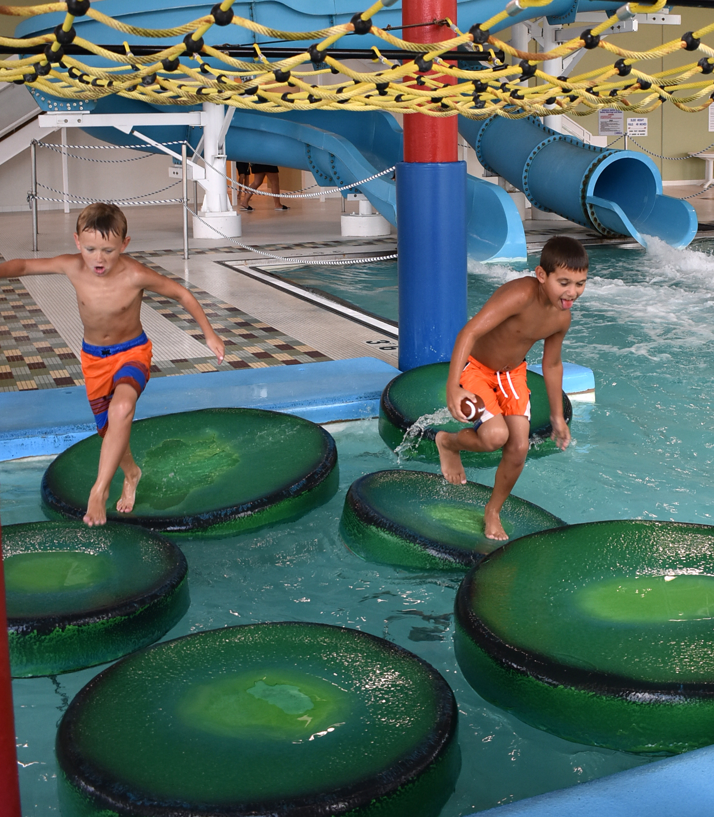Indoor Waterparks in Iowa: All Seasons Center, Sioux Center