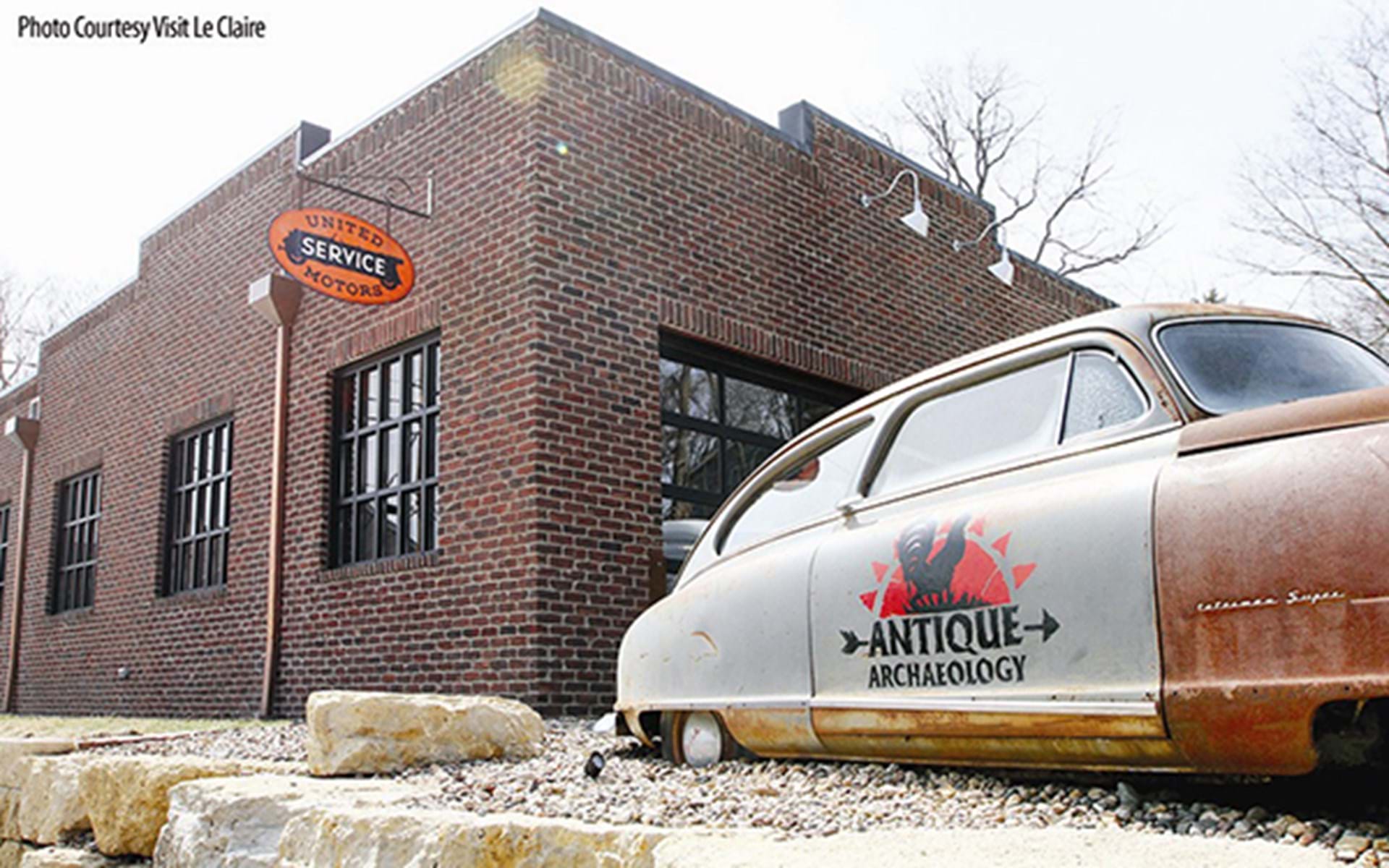 A Weekend in Iowa's Antique City