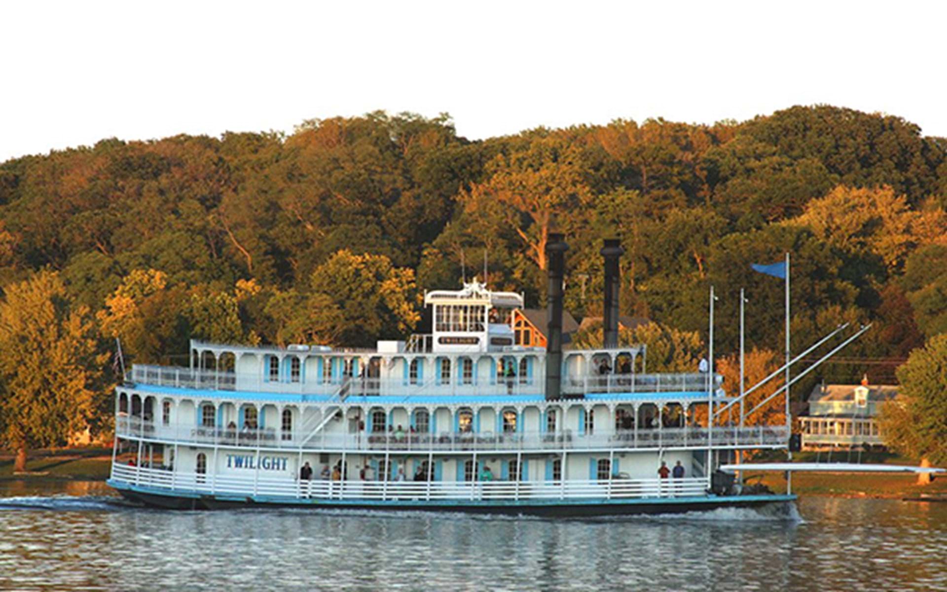 A Romantic Road Trip to Le Claire