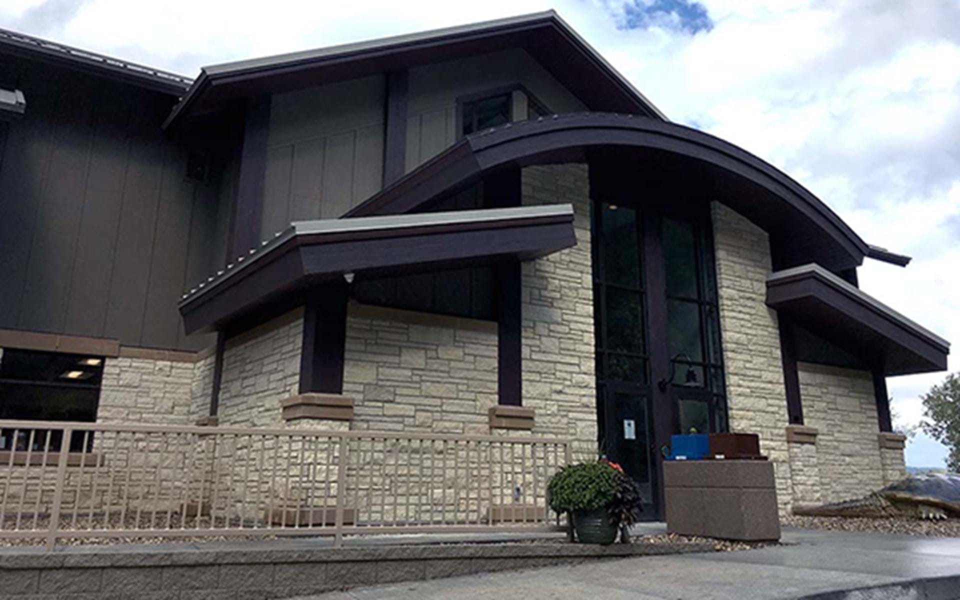 Explore Iowa's Driftless Area Education Center