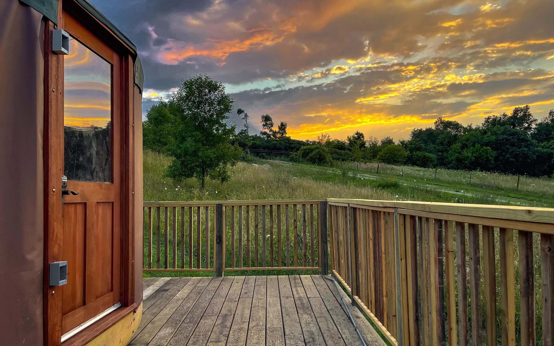 Tranquil Escapes: 8 Iowa Farms with Unique Lodging Experiences