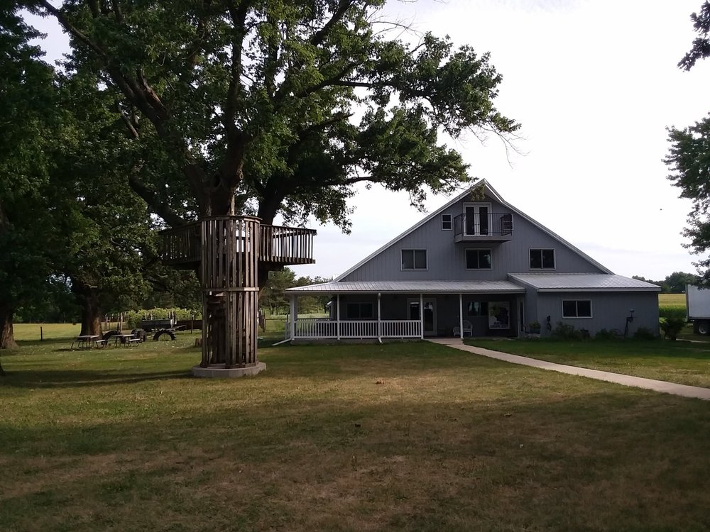 JV Vineyard & Retreat, Jefferson Iowa