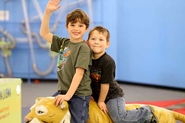 Kid-Friendly Museums: Felix Adler Children's Discovery Center, Clinton Iowa
