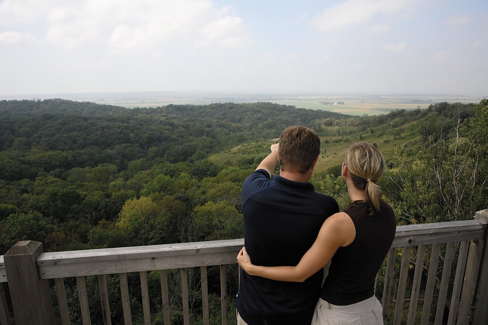 Take a Hike: Hitchcock Nature Area, Honey Creek Iowa