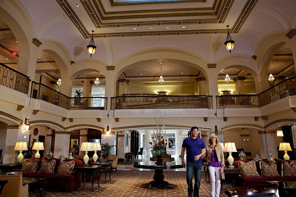 10 Suite Stays: Hotel Blackhawk, Davenport, Iowa