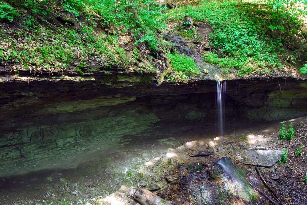 Iowa Waterfalls: Bridal Veil Falls, Pikes Peak State Park, McGregor