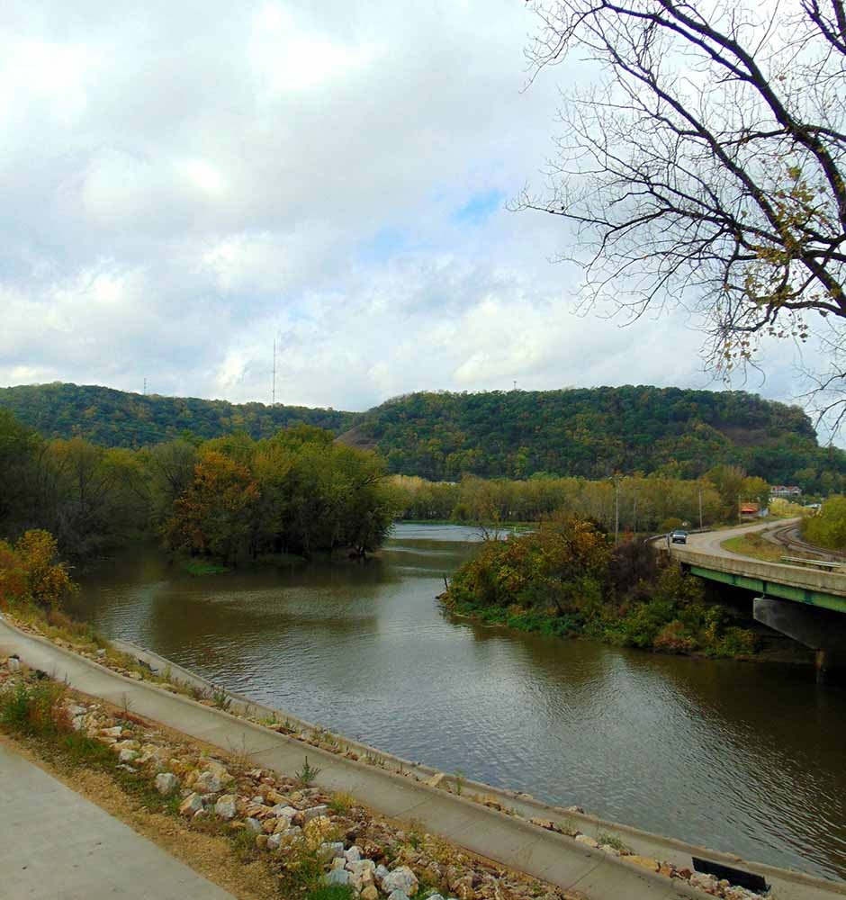 Driftless Area Visitor Center, Lansing