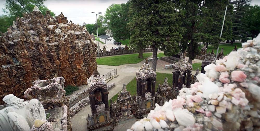 Shrine of the Grotto of the Redemption, West Bend, Iowa