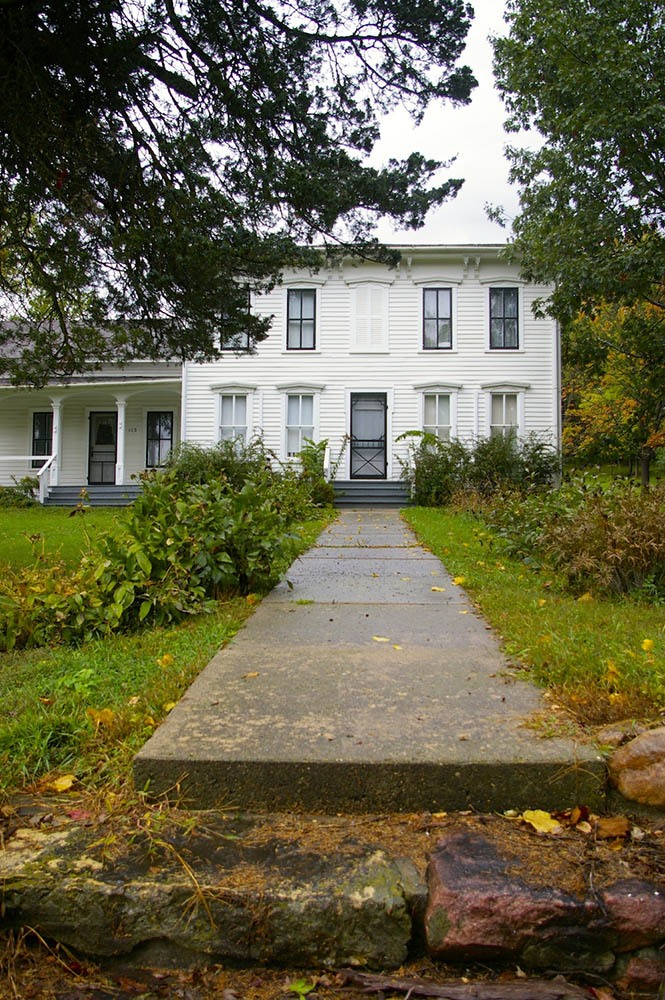 Kirchner House, Peterson