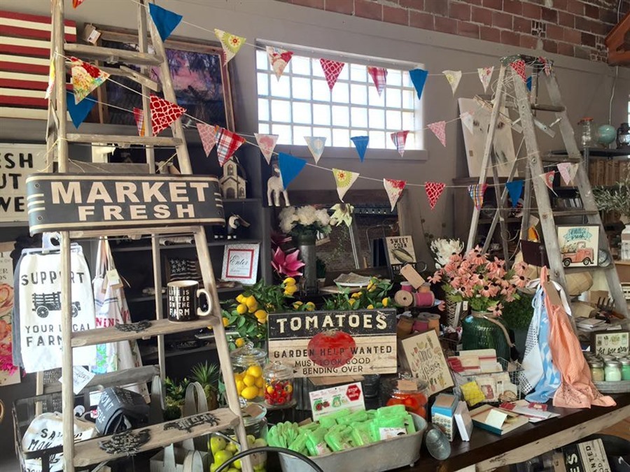 The Market Place, Manning, Iowa