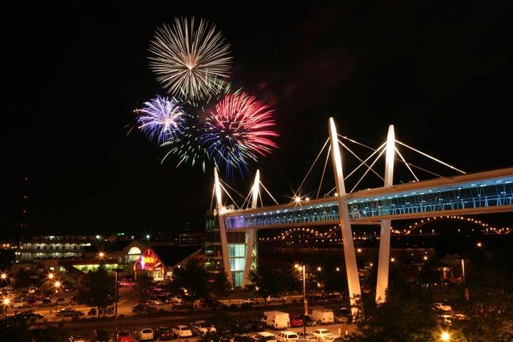 Red, White and Boom, Quad Cities