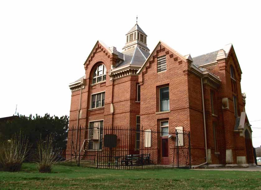 13 of Iowa's Most Spooky Spots: Squirrel Cage Jail, Council Bluffs