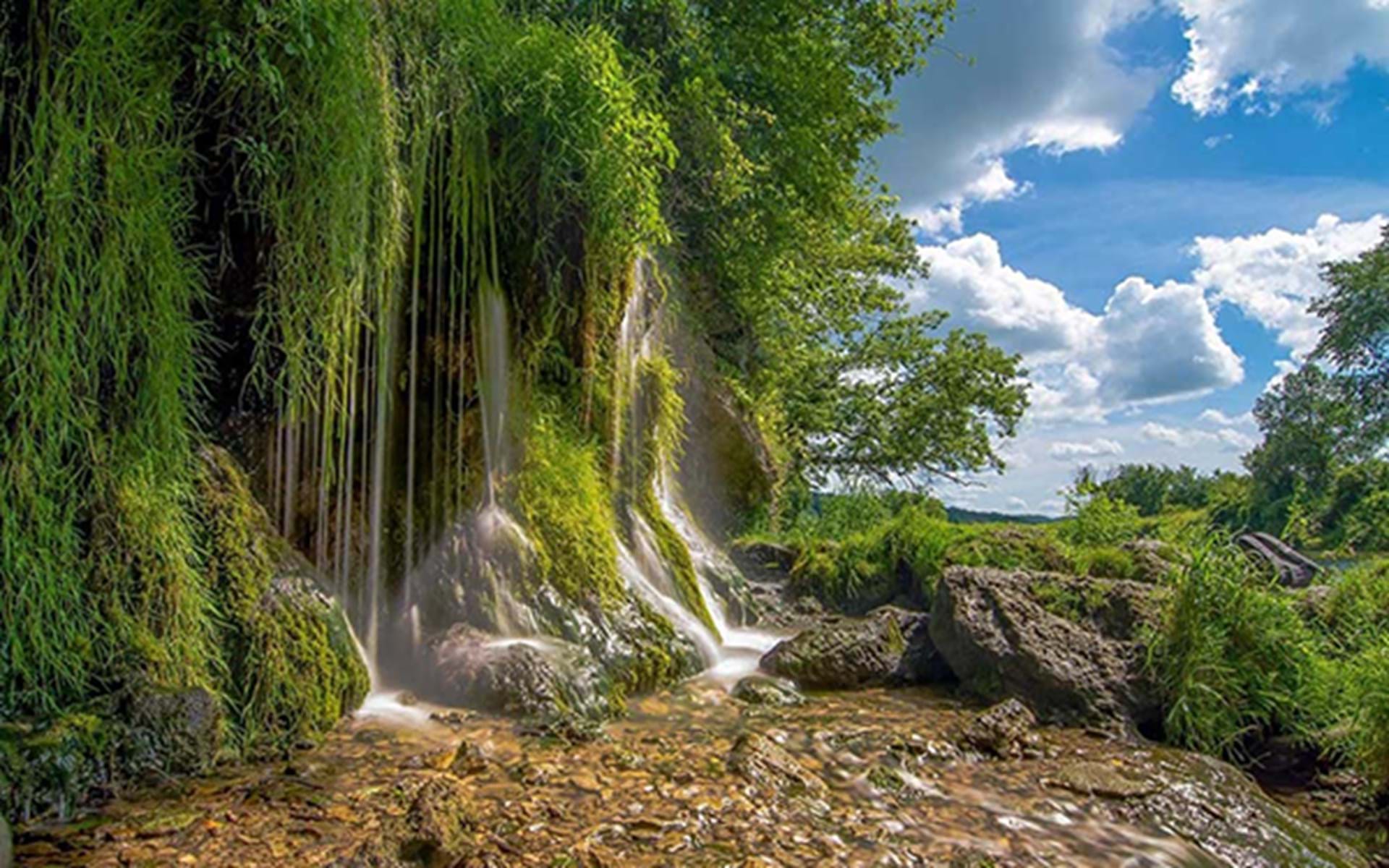 14 Wonderful Waterfalls in Iowa