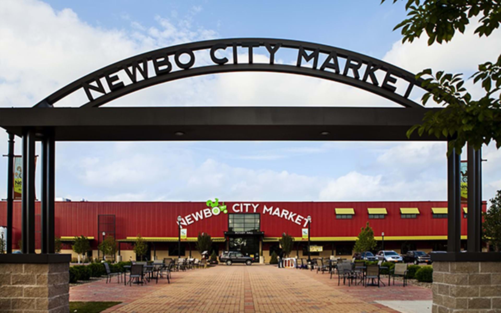 11 Charming Main Streets for Local Shopping in Iowa