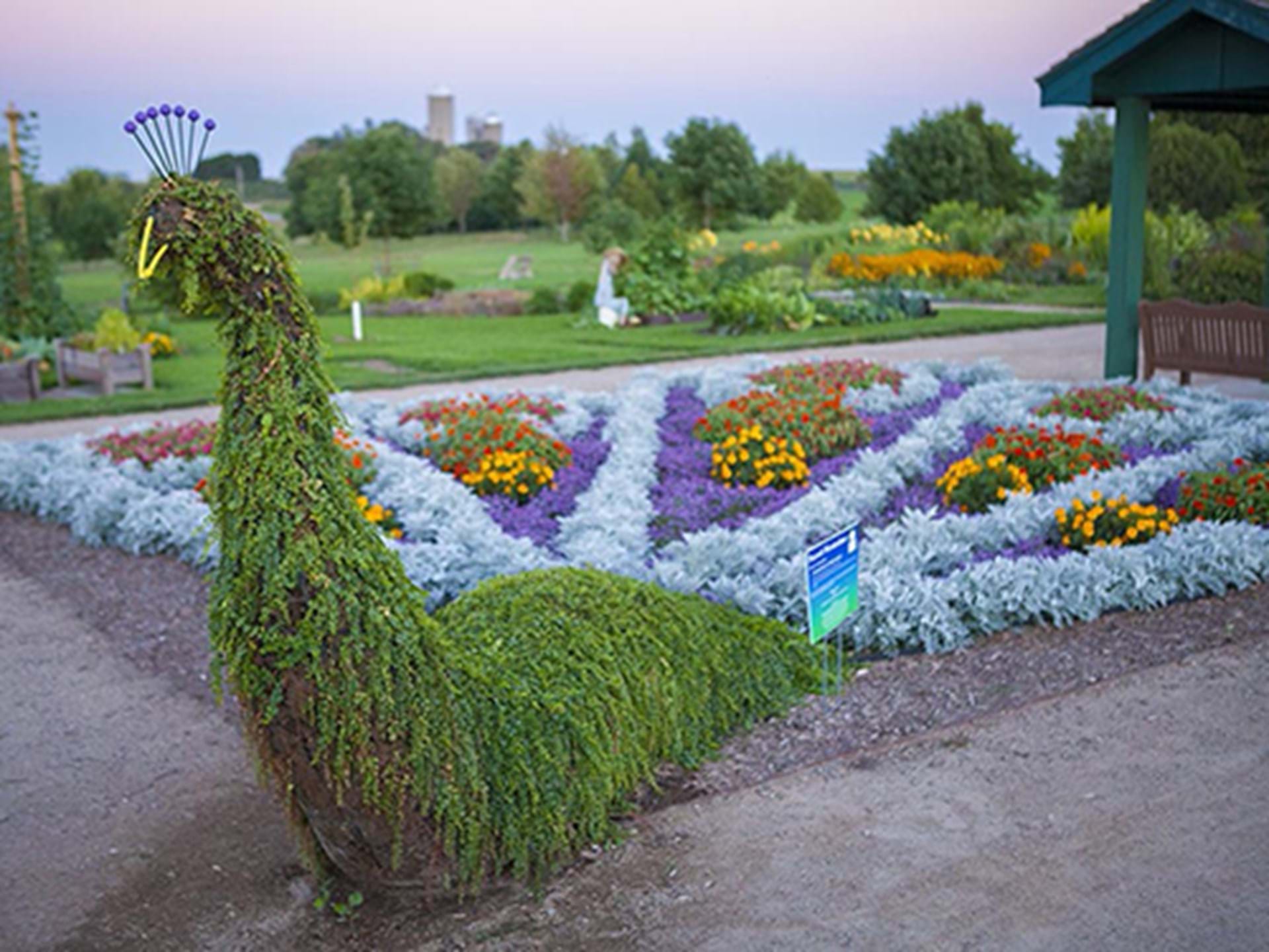 Secret Garden: Botanical Gardens & Arboretums