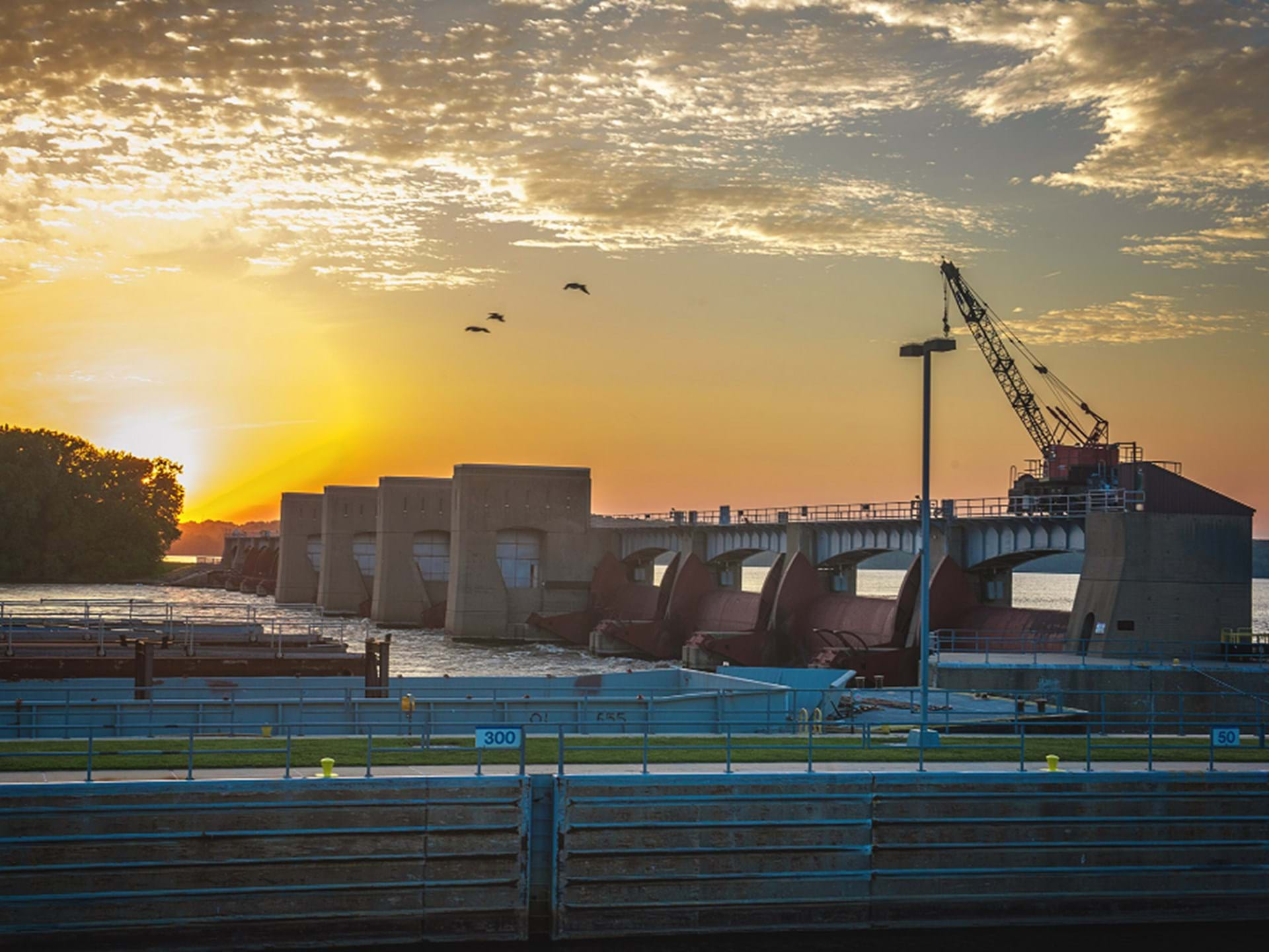 Lock & Dam #13 - Clinton Pool of the Mississippi River