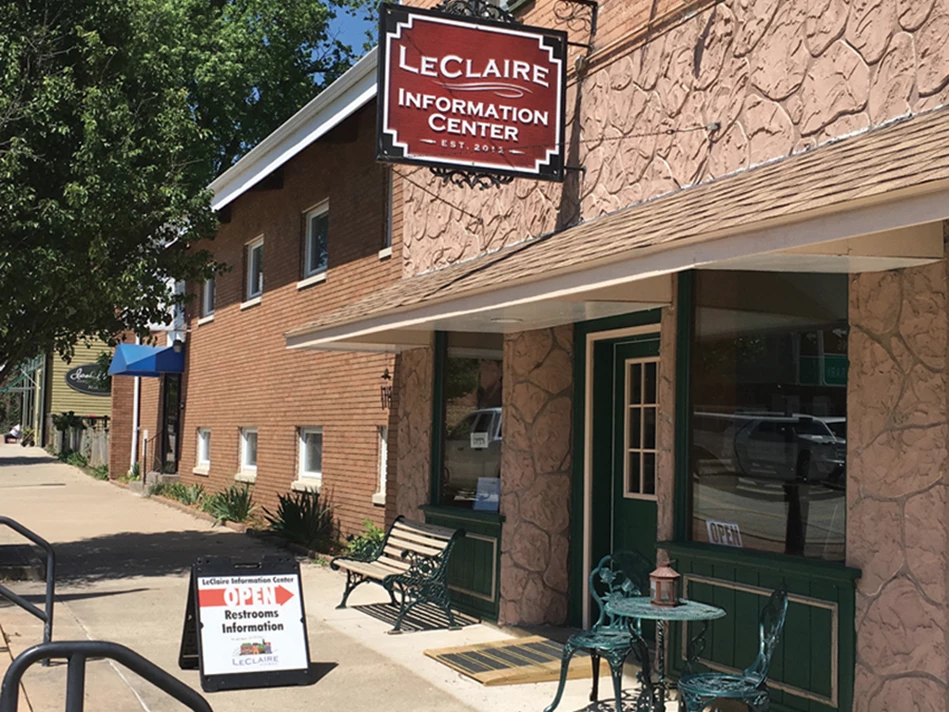 Le Claire Information Center Le Claire, Iowa Travel Iowa