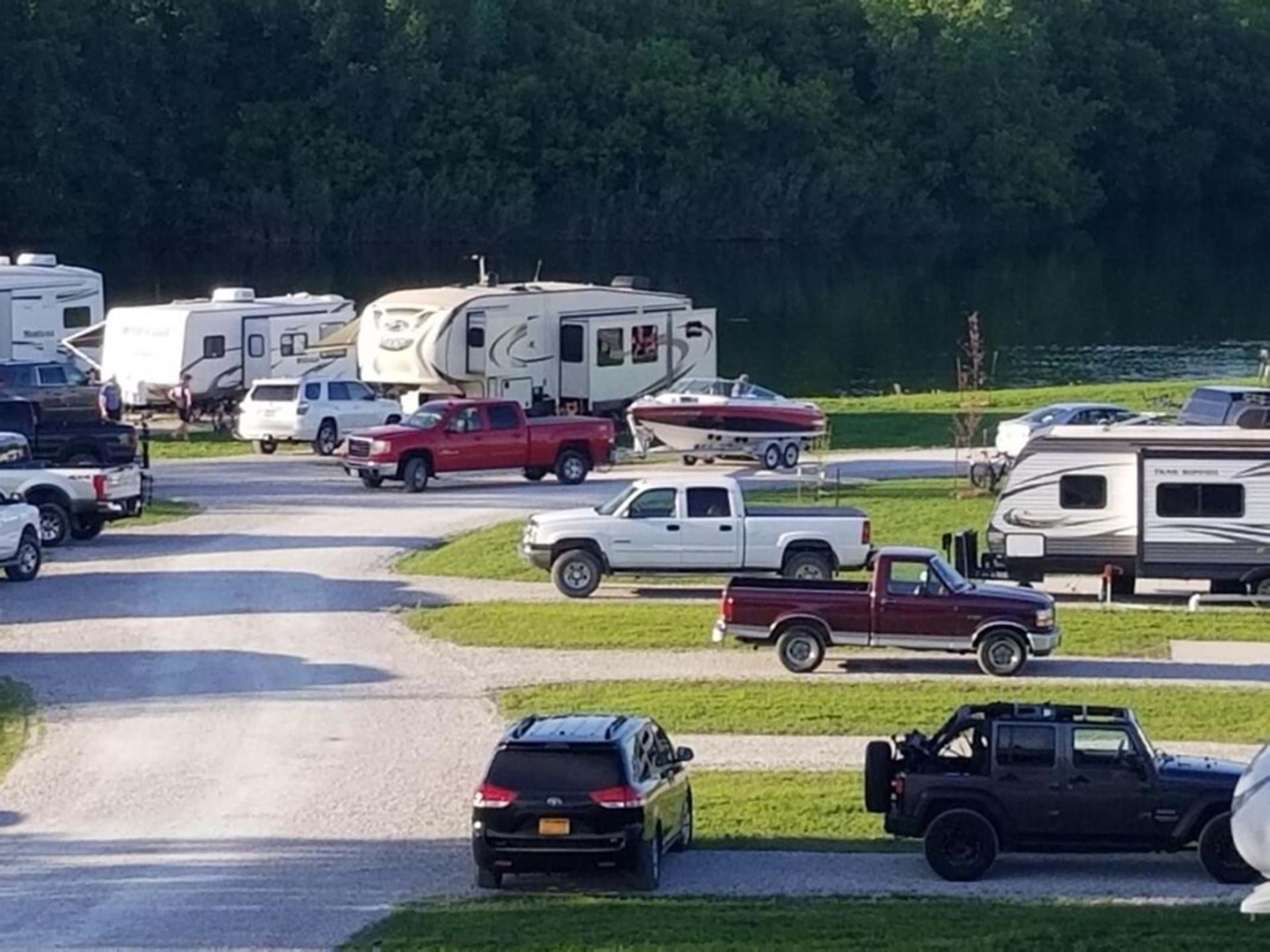 Nice Clean Campground with plenty of space!