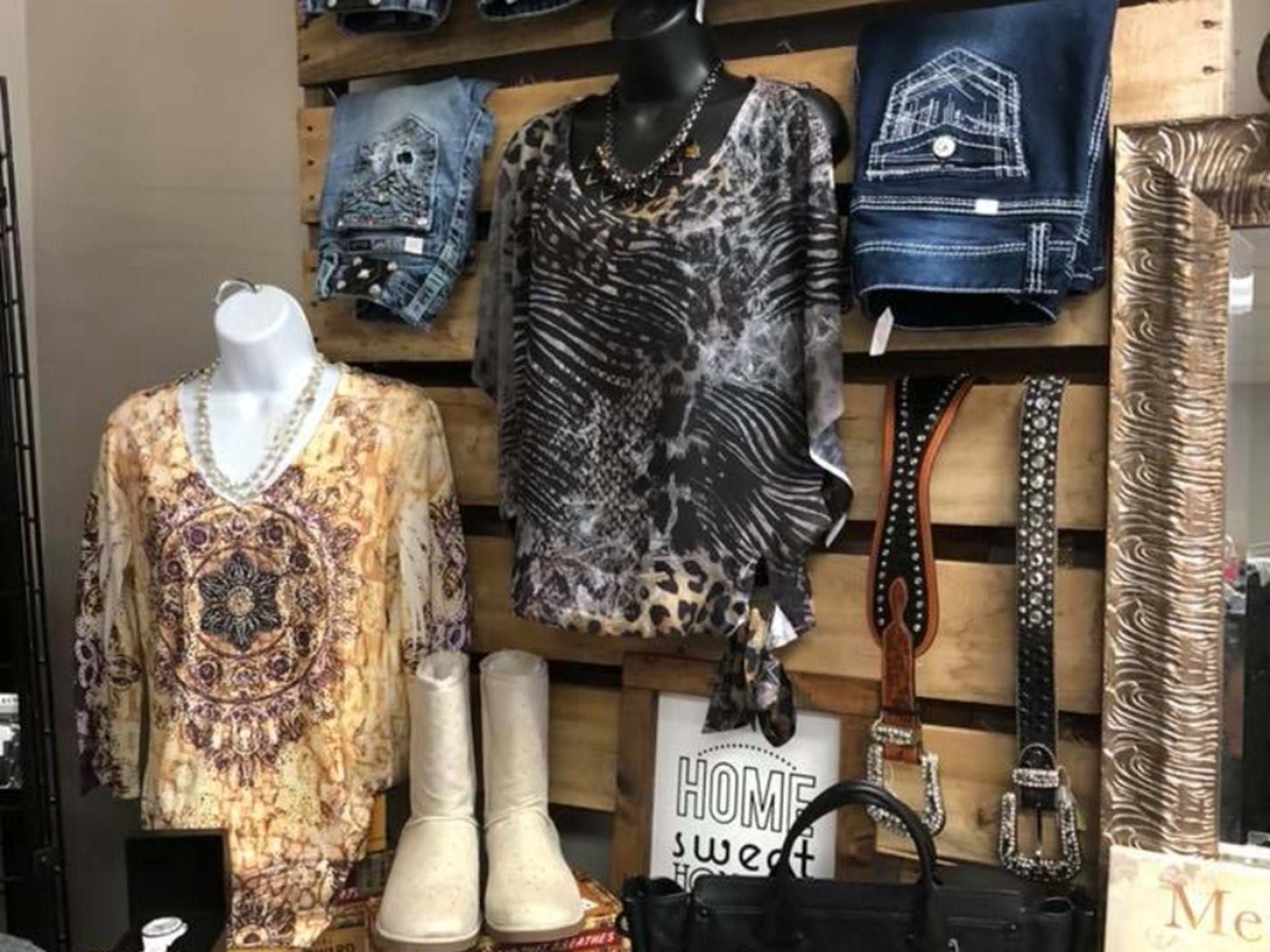 Gently used boutique clothing at Absolutely YOUnique Boutique.