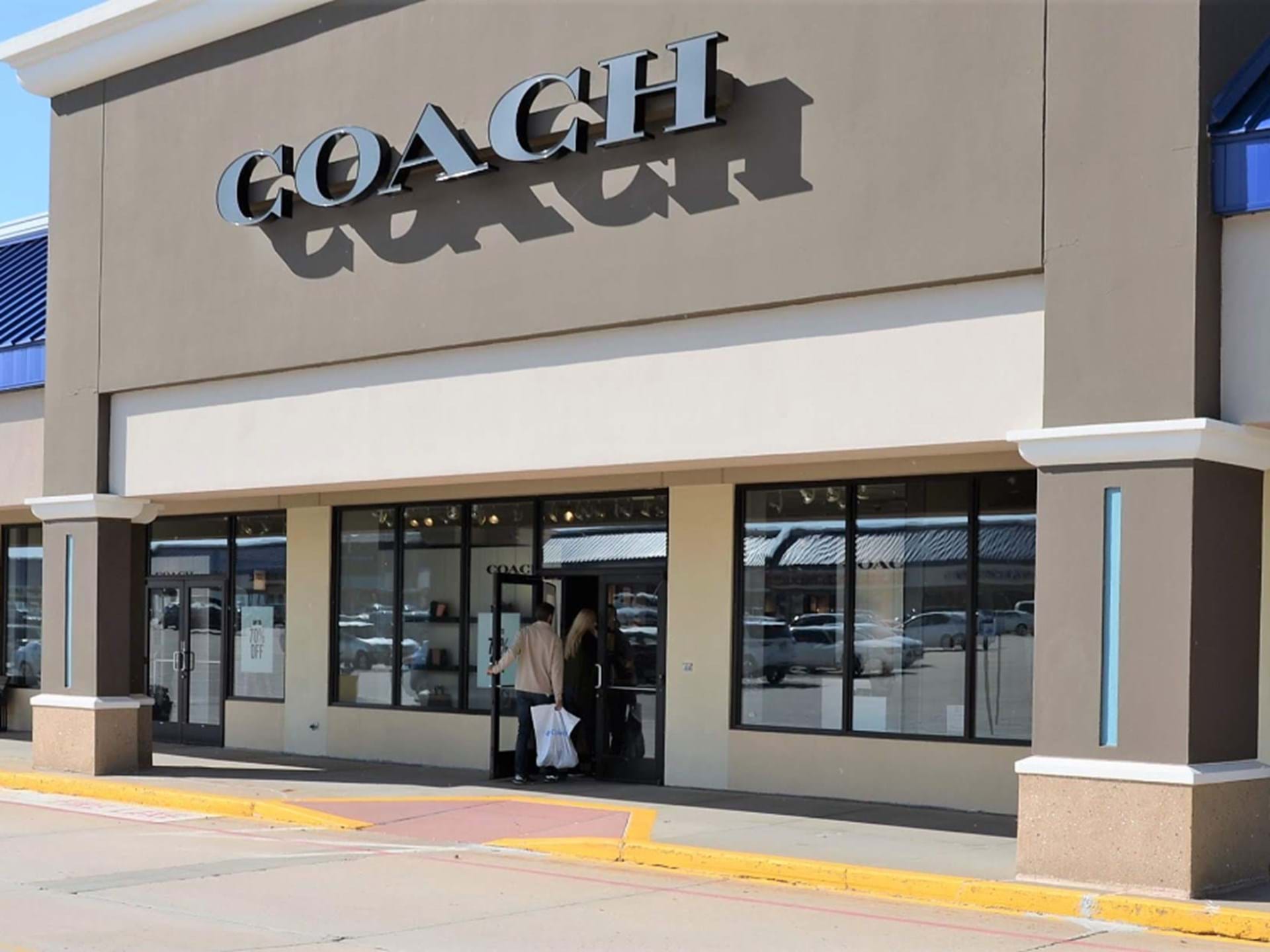 Outlets Williamsburg Williamsburg, Iowa Travel Iowa