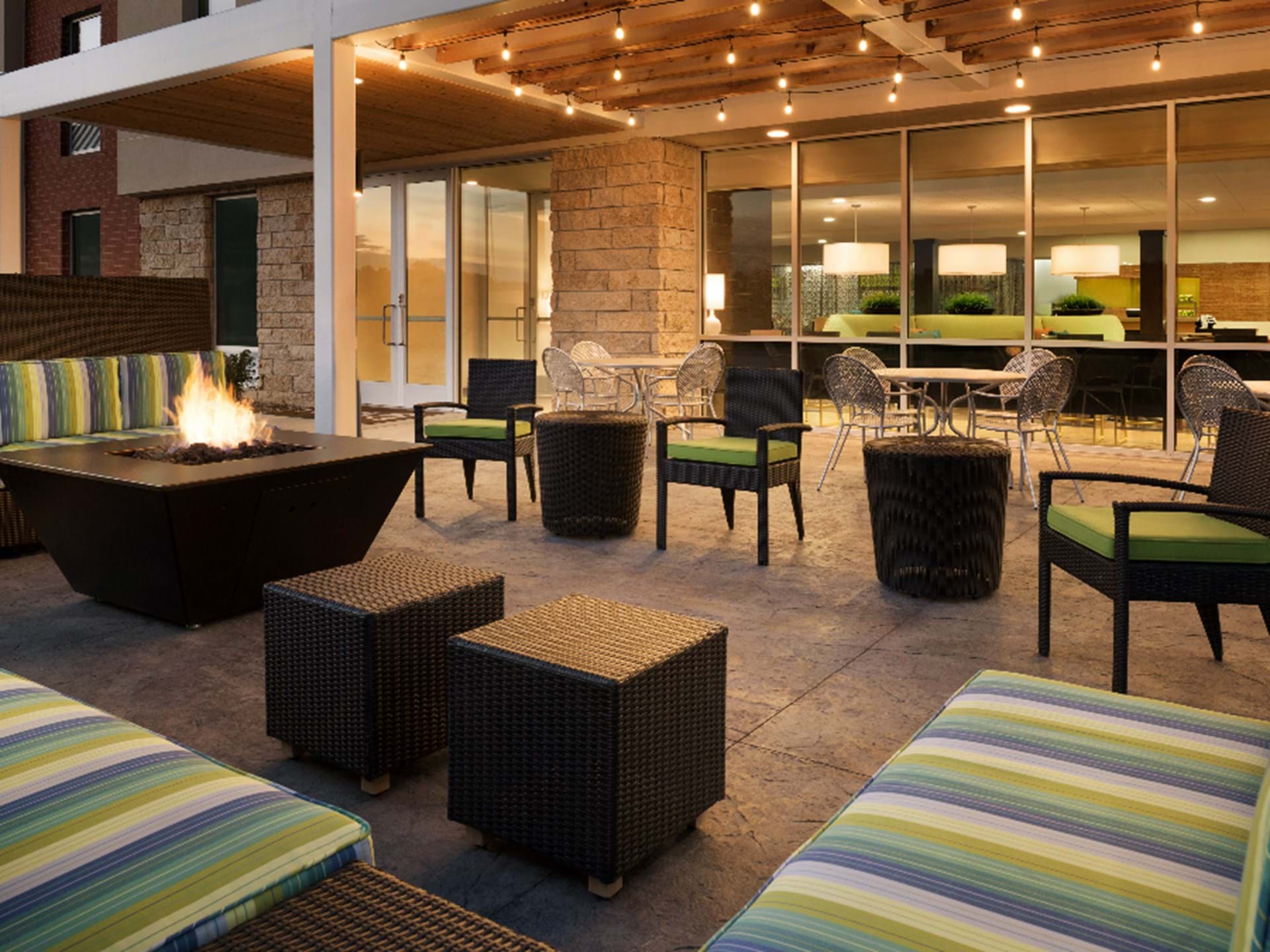 Outdoor Lounge