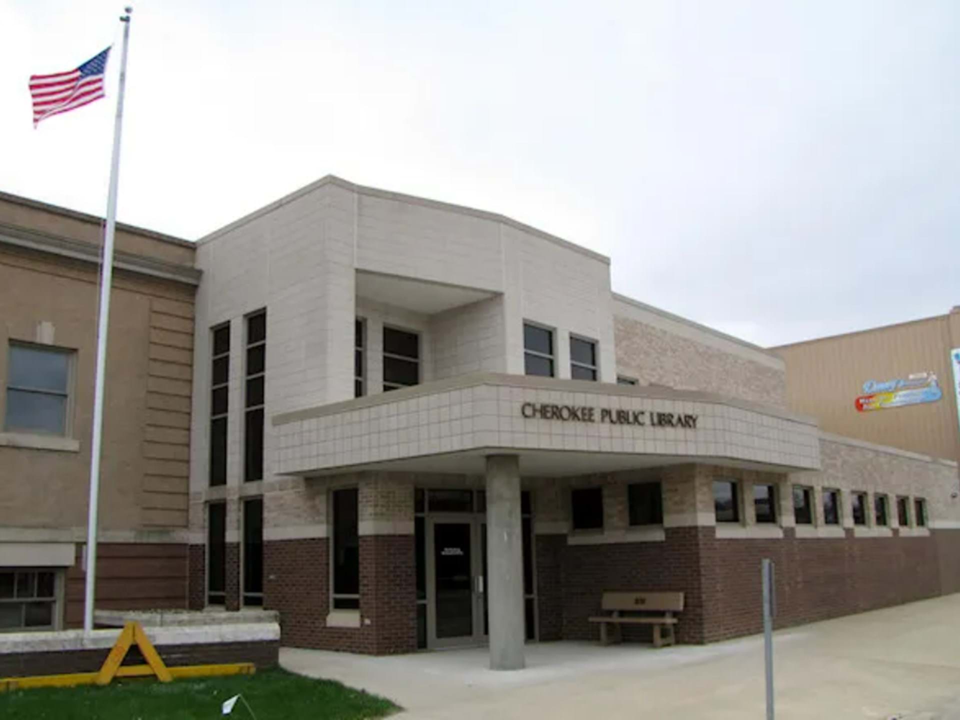 Cherokee Public Library Cherokee, Iowa Travel Iowa ThisIsIowa