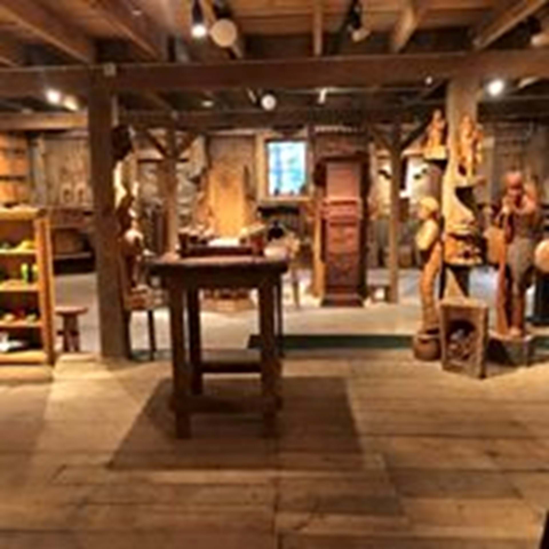 Becker Woodcarving Museum