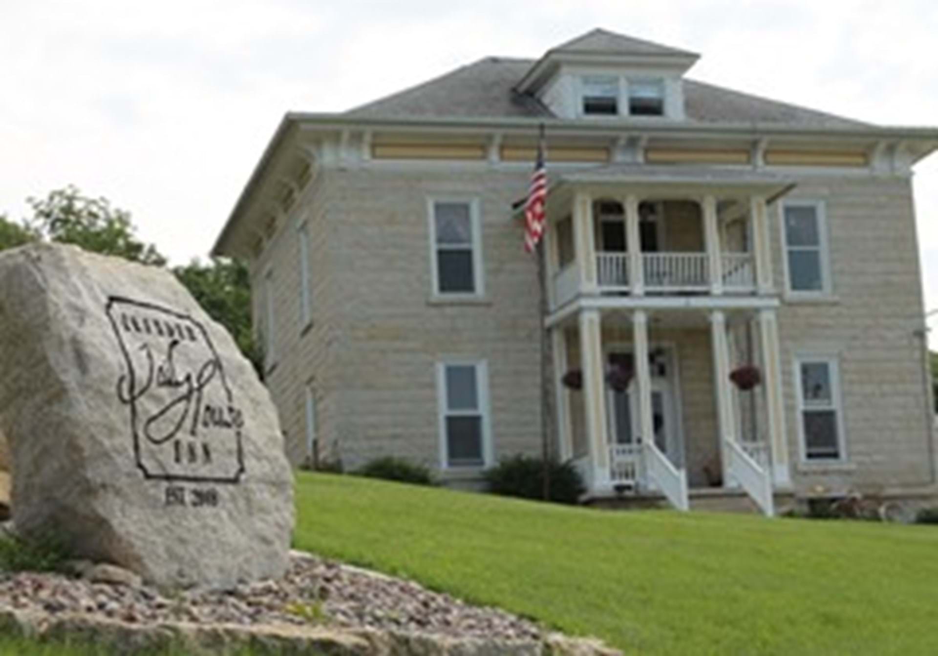 Elkader Jail House Inn Elkader, Iowa Travel Iowa