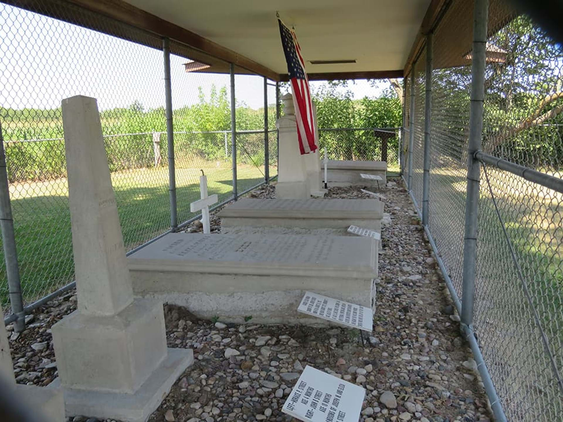 Chief Wapello Gravesite & Memorial Park